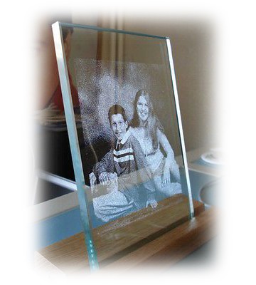 GRABADO DE FOTOGRAFÍAS LÁSER